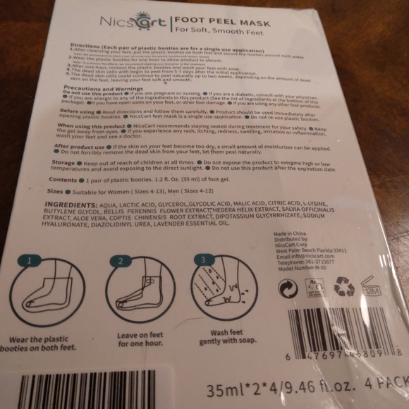 Foot Peel Mask for Dry Cracked Feet - Remove Dead Skin and Calluses - pack of 4 - Picture 5 of 6